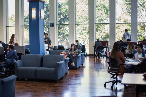 Gateway seating and desks