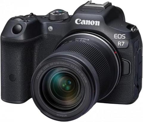 Canon EOS R7 Mirrorless Camera with 18-150mm Lens