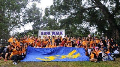 aidswalk1a.jpg