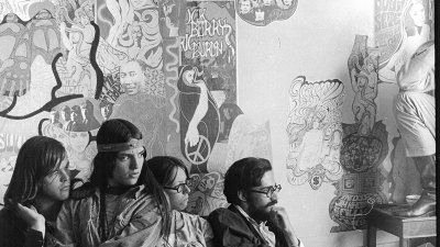 Haight_Ashbury_Free_Clinic_patients.jpg